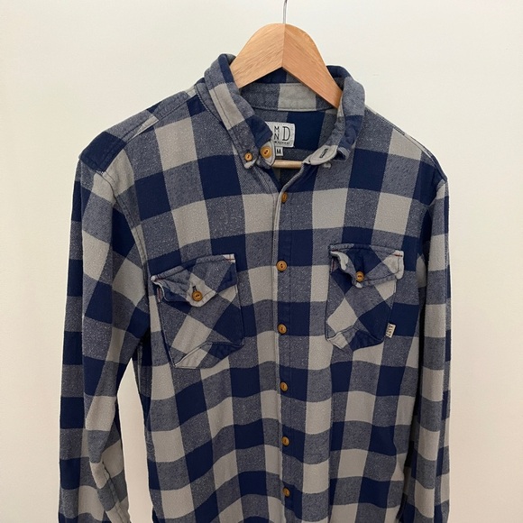 Almond Surfboards and Designs Flannel, Blue and Gray Plaid, Medium - Picture 1 of 4